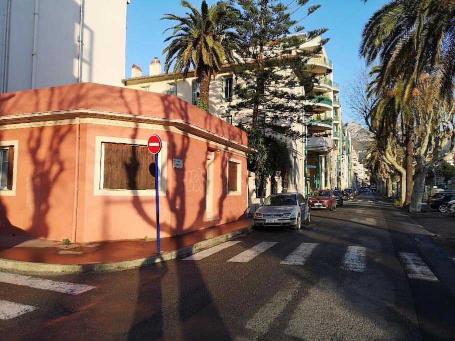 Cosy 2P A 5 Minutes A Pied De La Mer Et Du Centre Menton Exterior photo